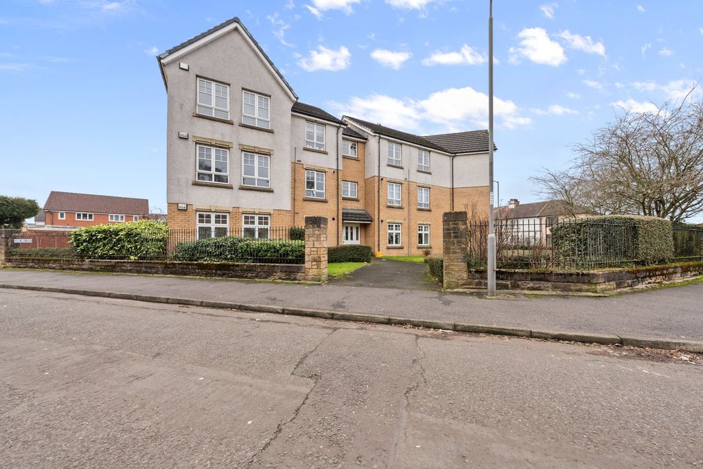 Property photo 1 of 26