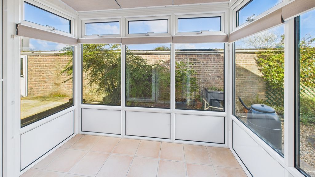 Property photo 3 of 10 Gallery