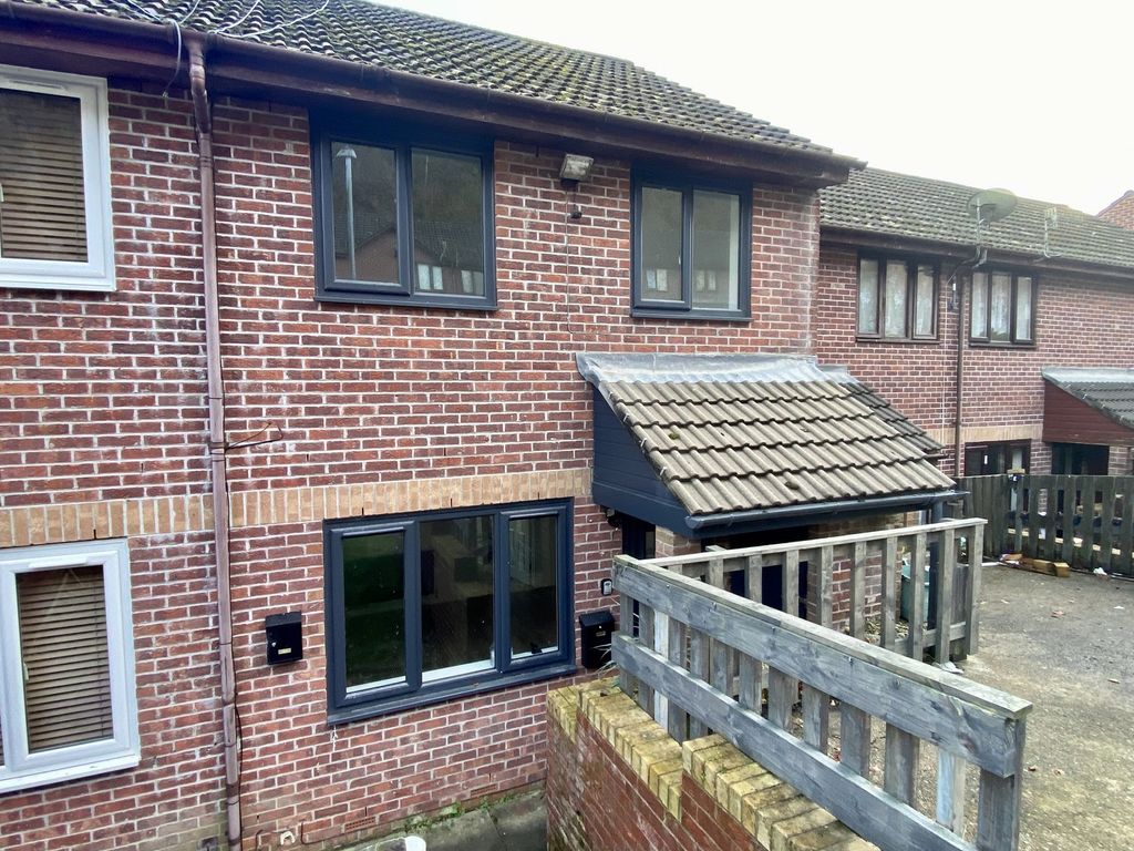 Property photo 1 of 10 Main Image