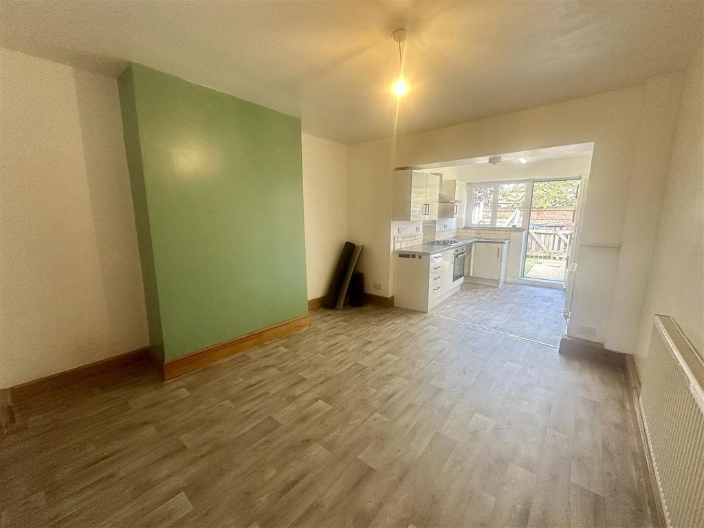 Property photo 3 of 6 Dining/Family Room