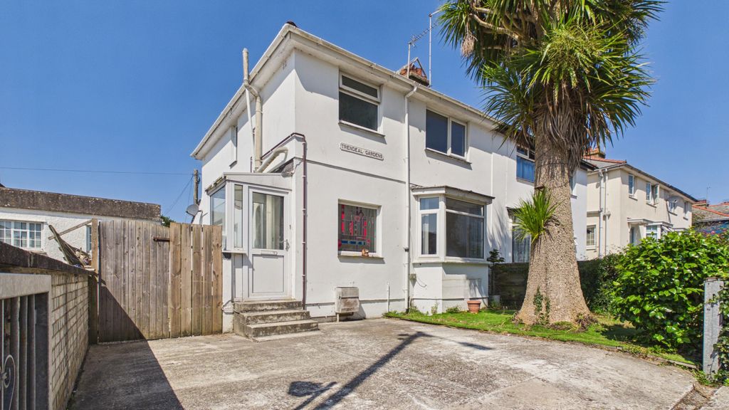 Property photo 1 of 13 3 Bedroom Semi-Detached House For Sale