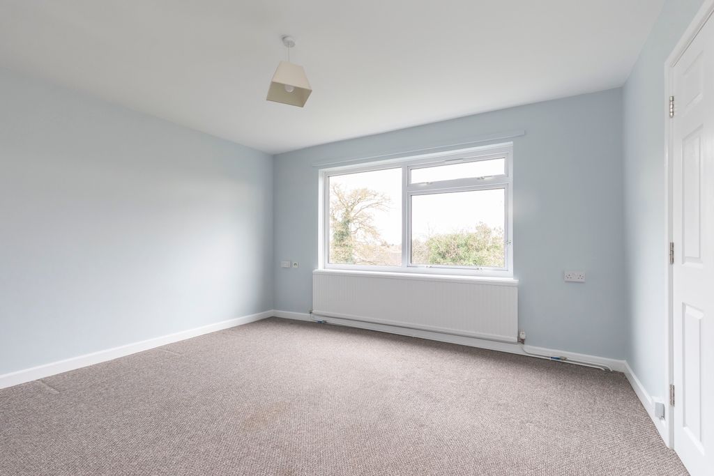 Property photo 3 of 7 Flat 25, Rushworth House-05