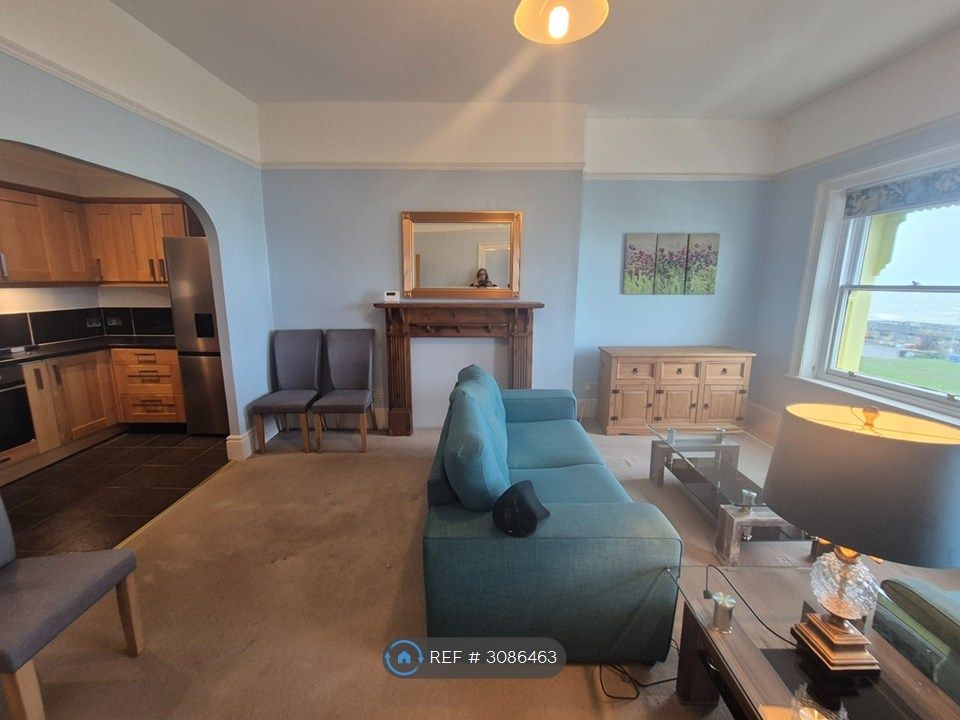 Property photo 3 of 23 Living
