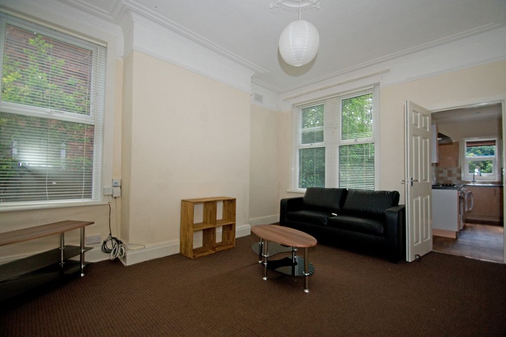 Property photo 3 of 6 Picture No. 05
