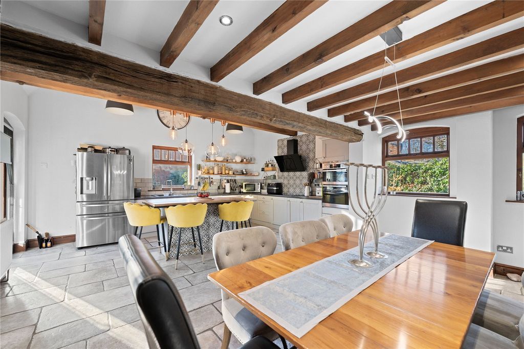 Property photo 2 of 25 Picture No. 47