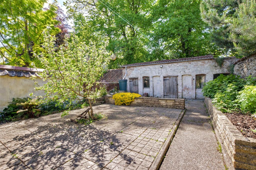 Property photo 2 of 19 Picture No. 07