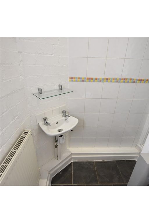 Property photo 3 of 11 Image00005.Jpg
