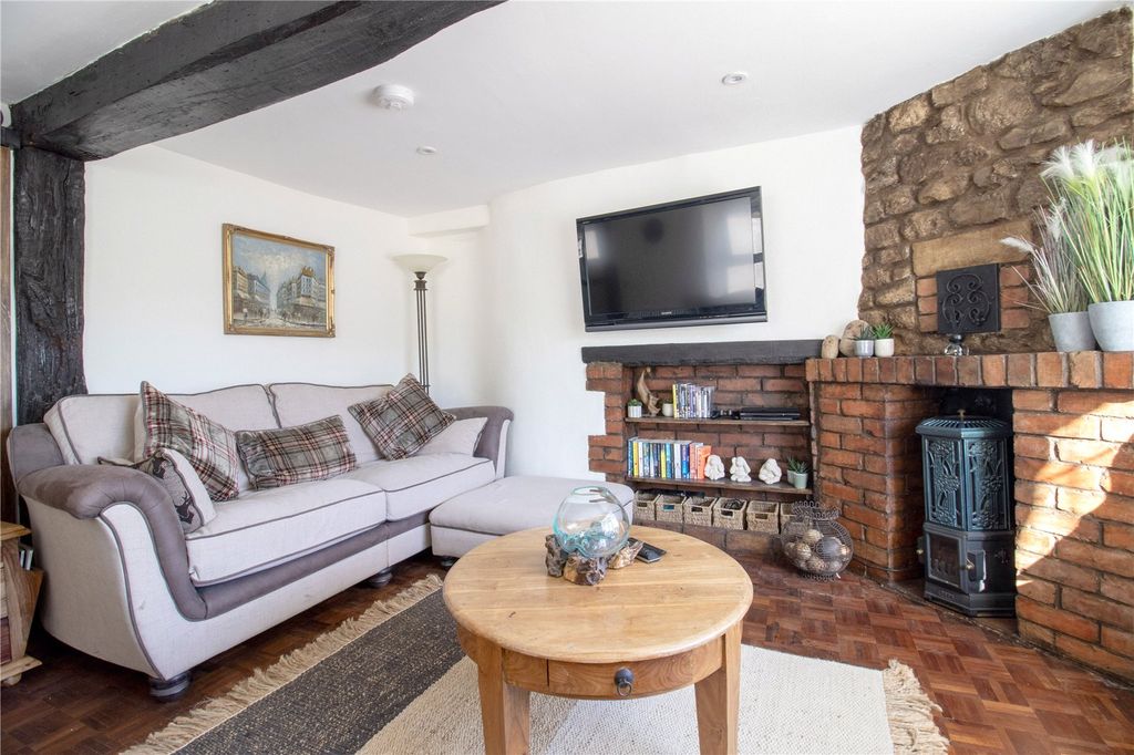 Property photo 3 of 33 Picture No. 48