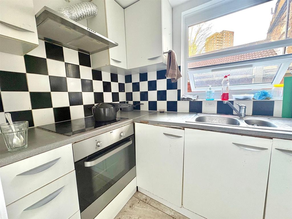 Property photo 2 of 6 4.Jpg