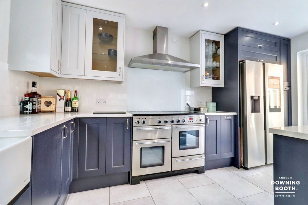 Additional image 15 of 4 bed detached house for saleNewbold Close, Lichfield WS13