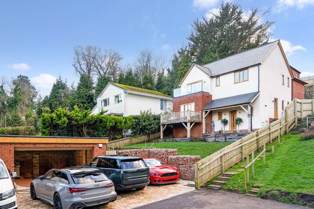 Property photo 1 of 20 Image