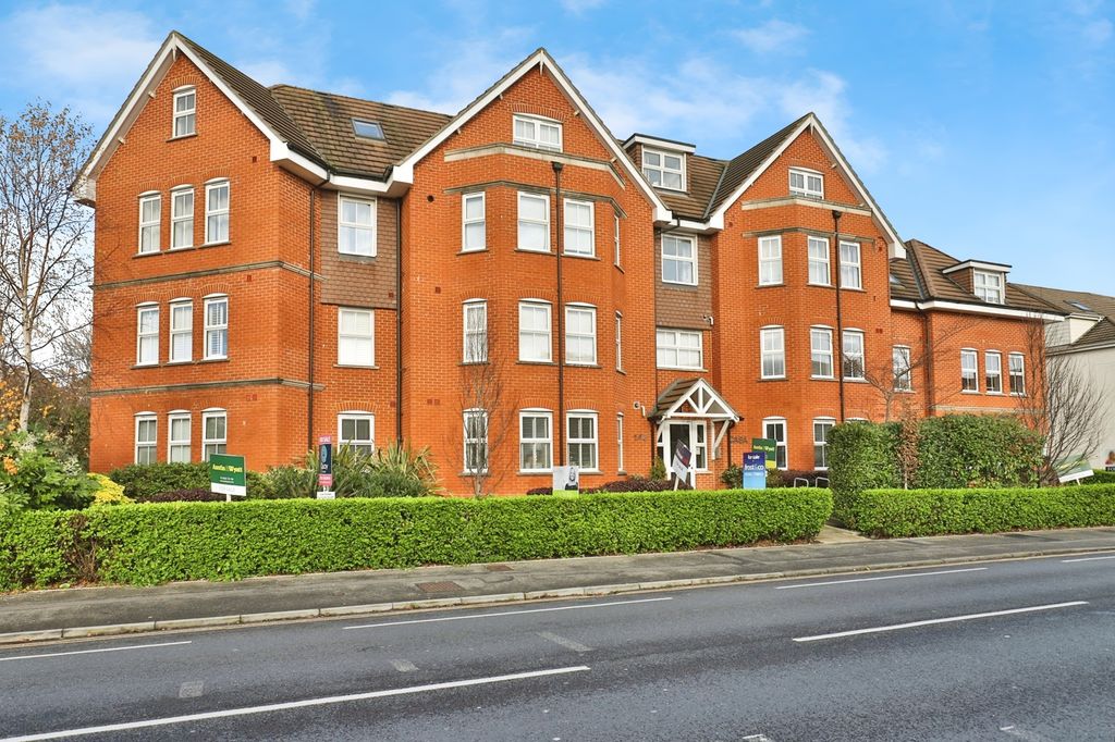 Property photo 1 of 14 Front