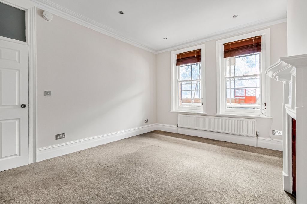 Property photo 3 of 12 Picture No. 03