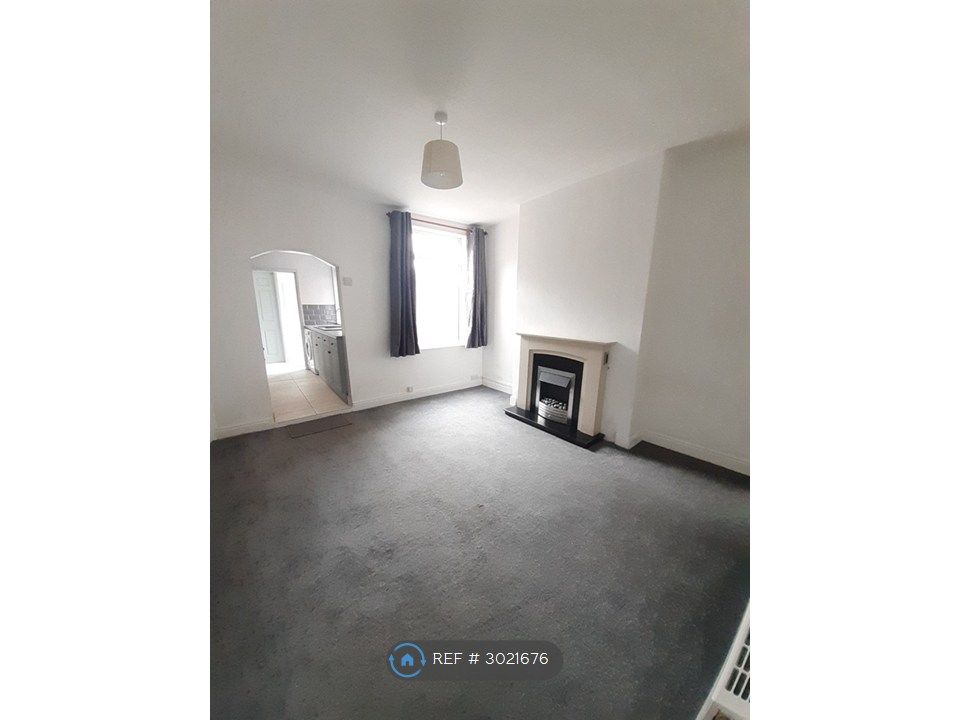 Property photo 2 of 24