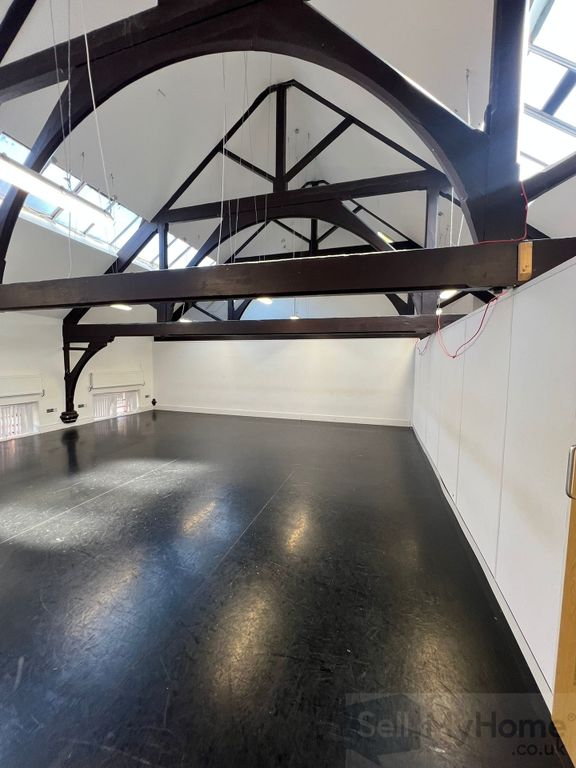 Property photo 2 of 16 Interior
