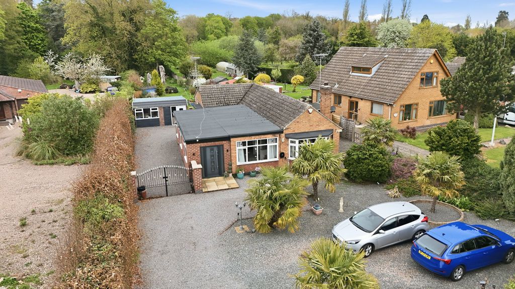 Property photo 1 of 28