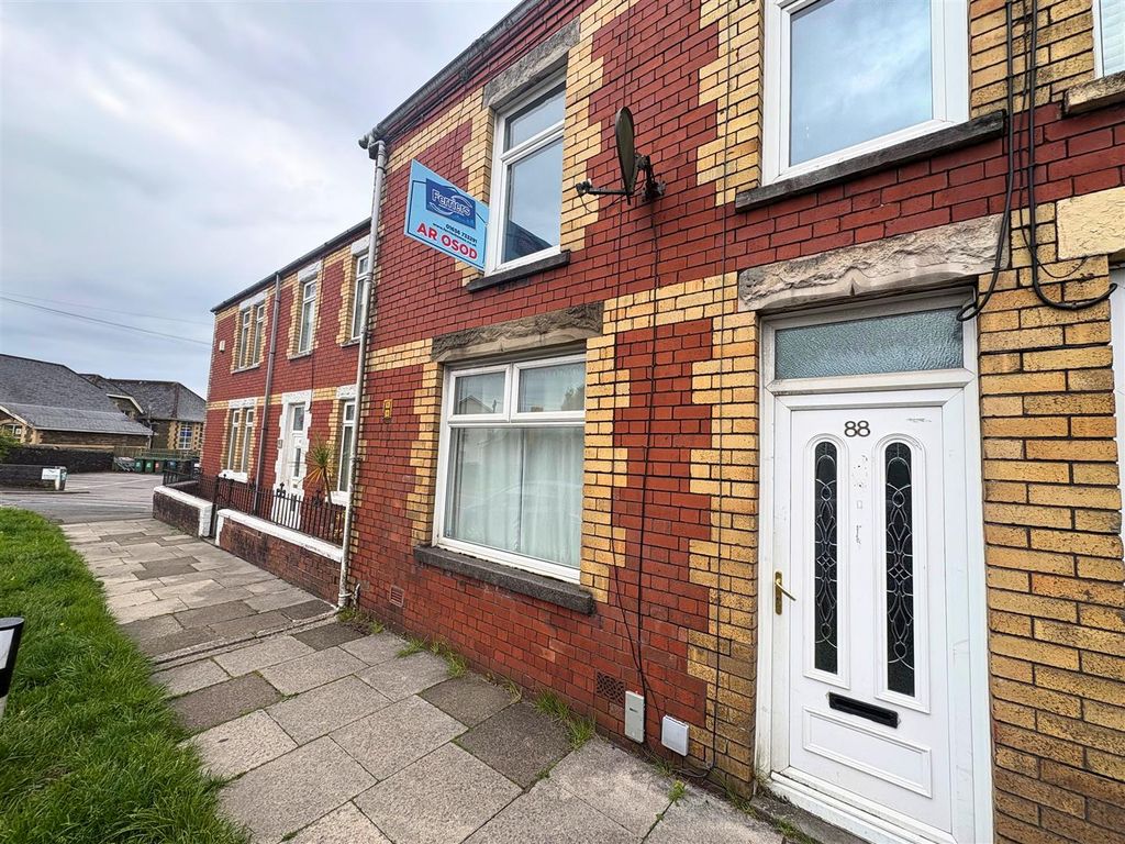 Property photo 1 of 19 Front (Edit).Jpg
