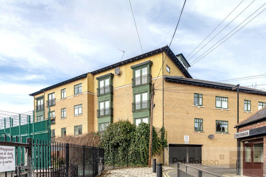 Property photo 2 of 8 Picture 2