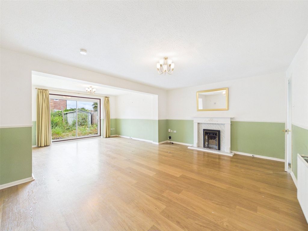 Property photo 3 of 11 Picture No. 14