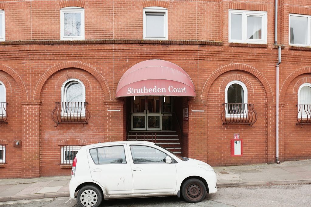 Property photo 1 of 15