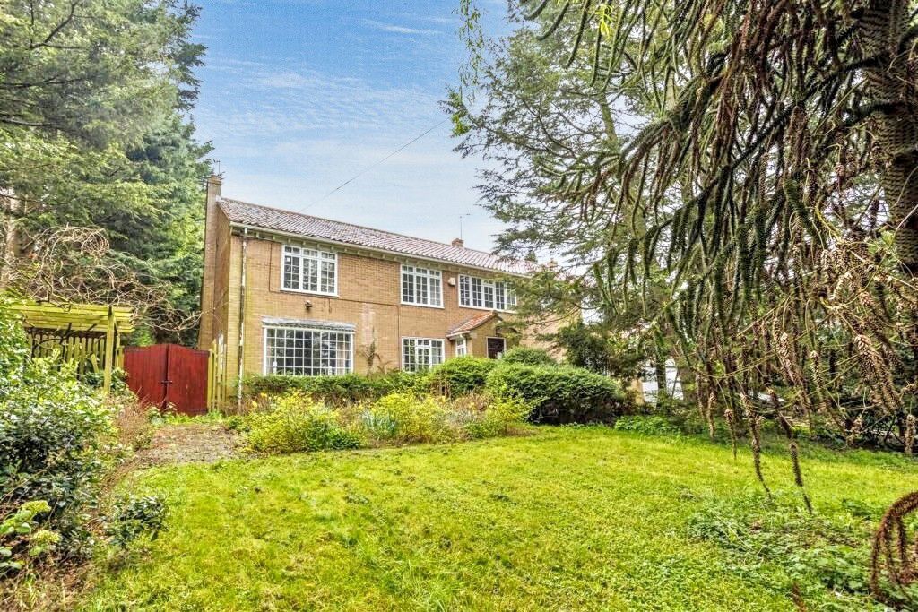 Property photo 1 of 30