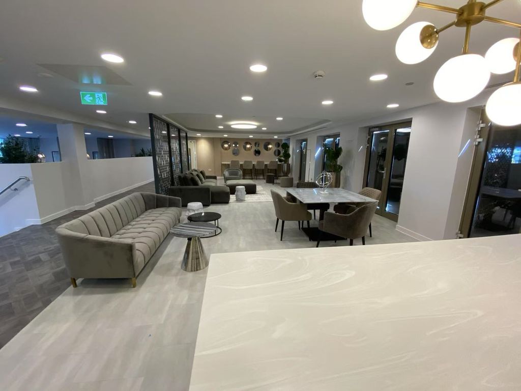 Property photo 2 of 13 Photo 1