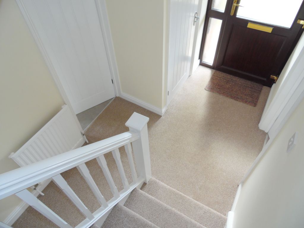 Property photo 2 of 30 Hallway