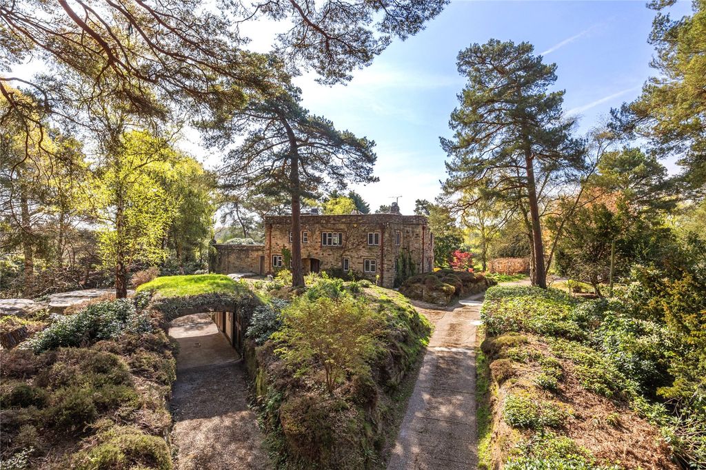 Property photo 2 of 41 Durrant House