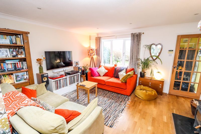 Property photo 2 of 14 Lounge/Diner