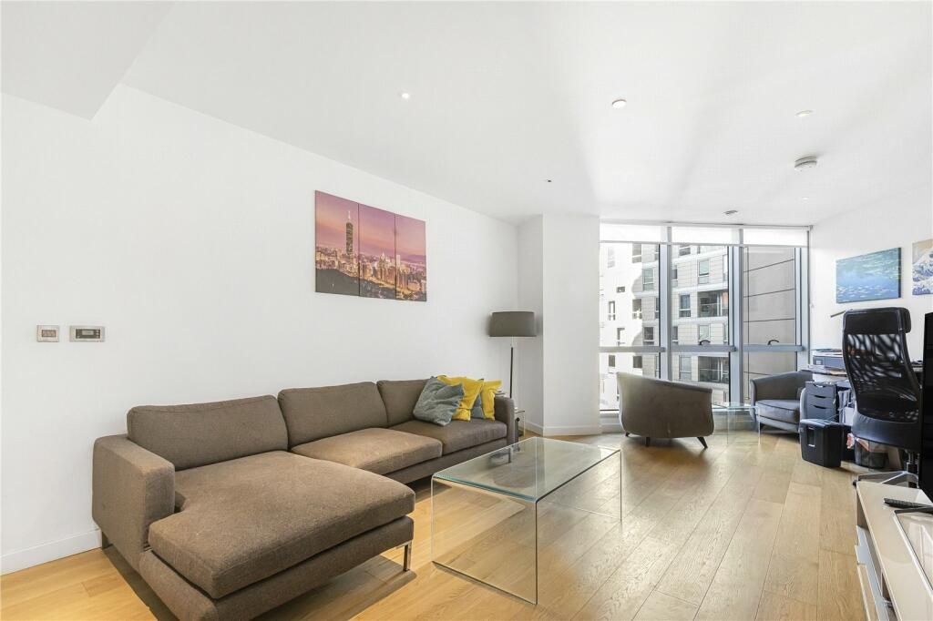 Property photo 3 of 19