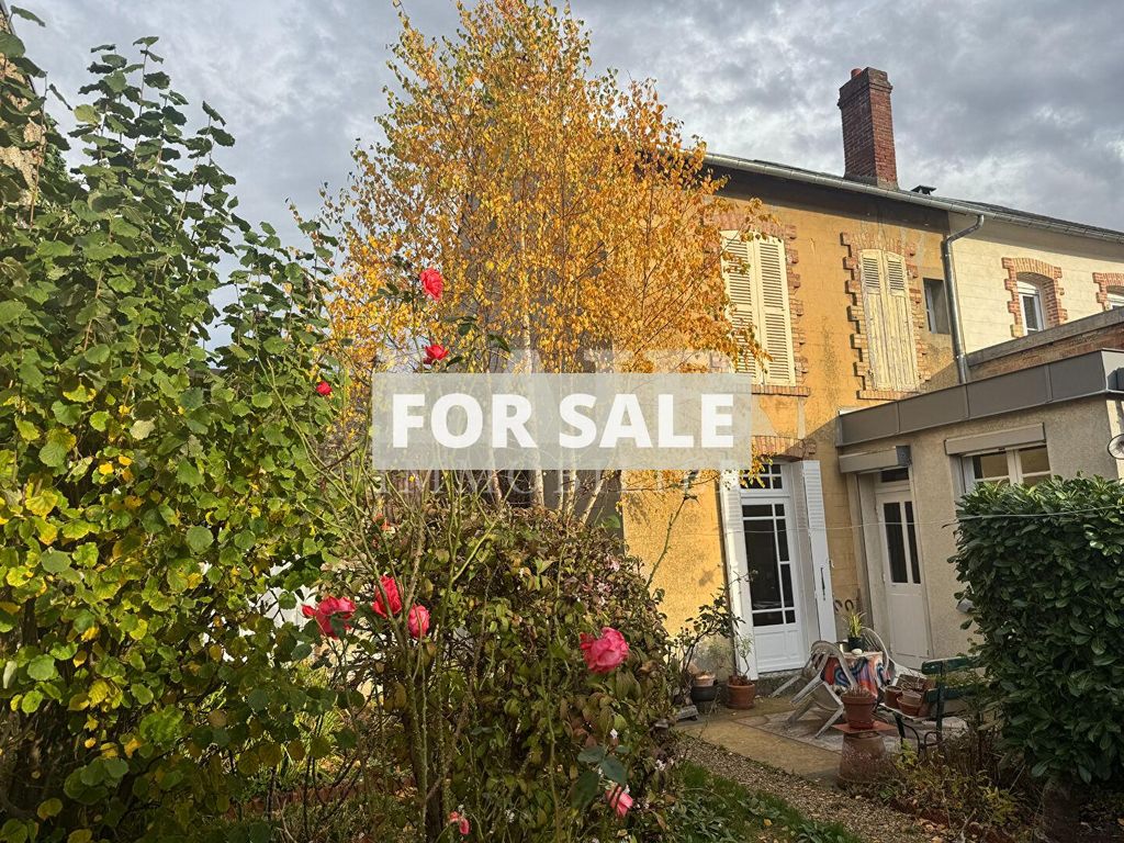 Property photo 1 of 8