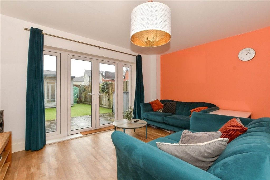 Property photo 1 of 18 Lounge/Dining Room.