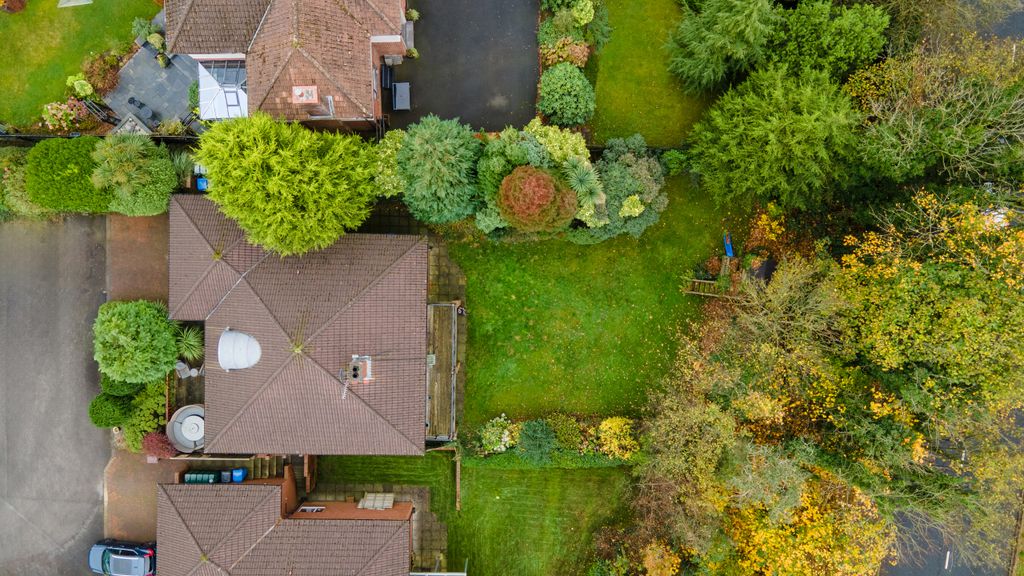Property photo 3 of 39 0001