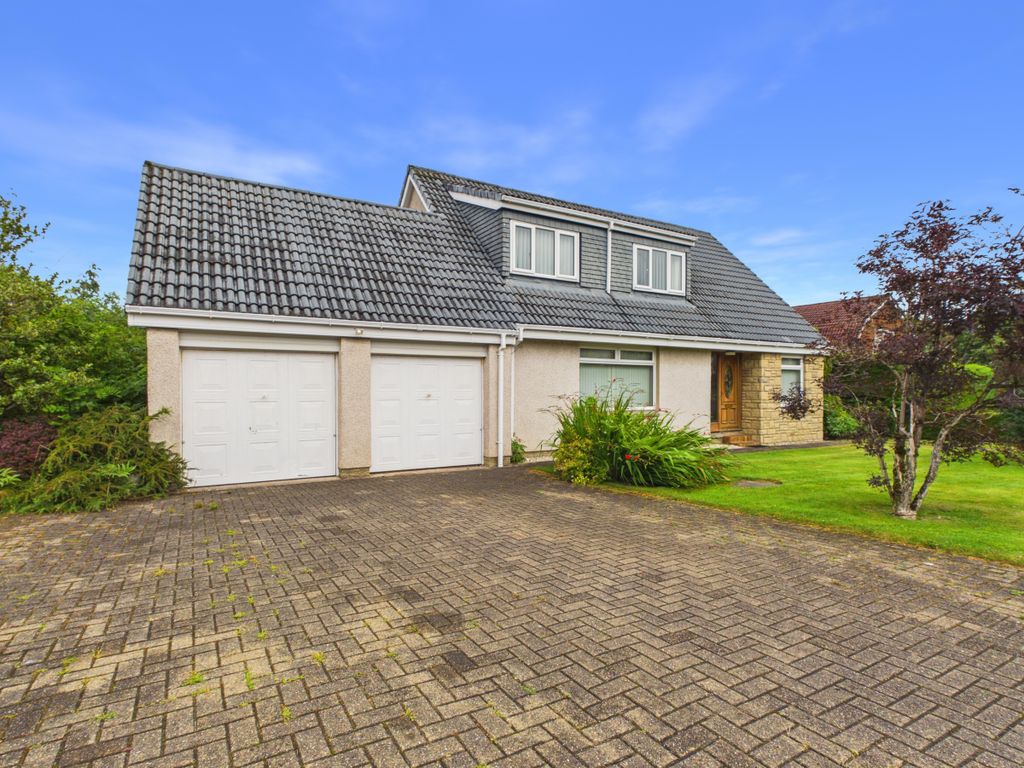 Property photo 1 of 32