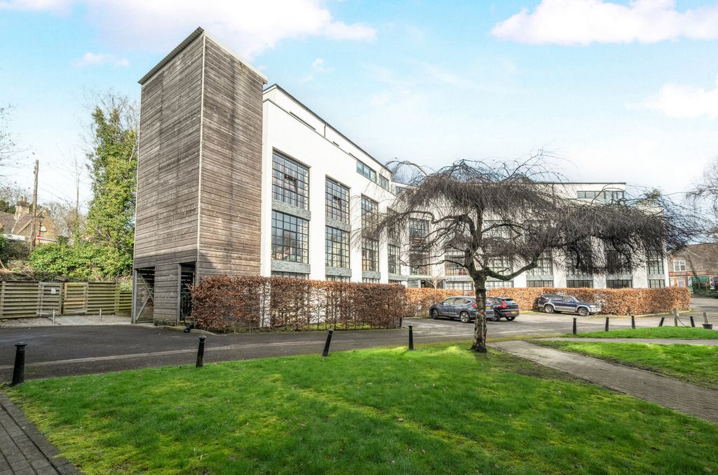 Property photo 1 of 28 1408501-3-69944F6...