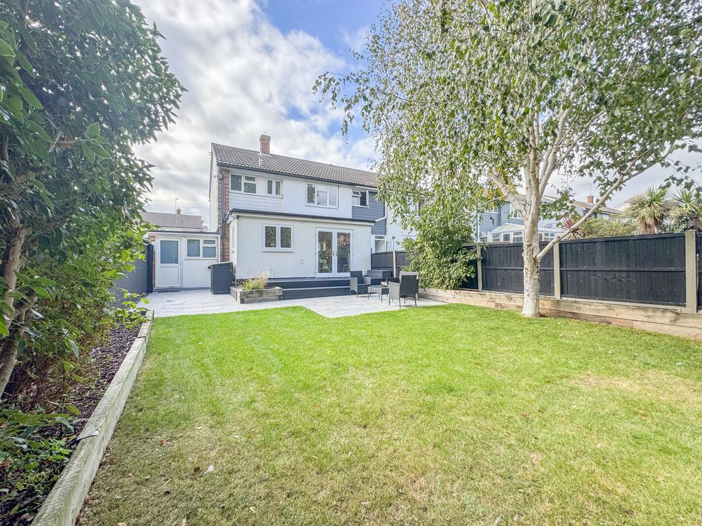 Property photo 2 of 21 Rear