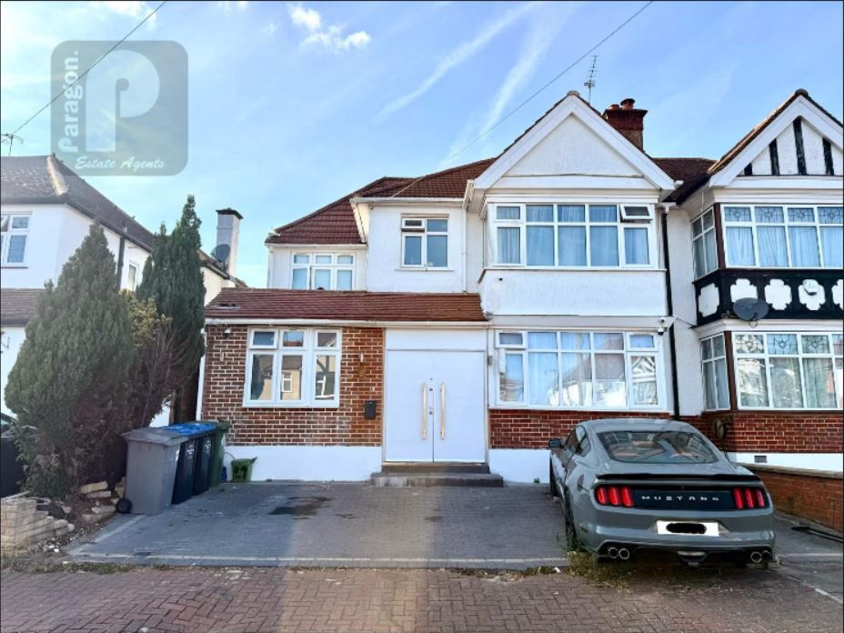 Property photo 1 of 28