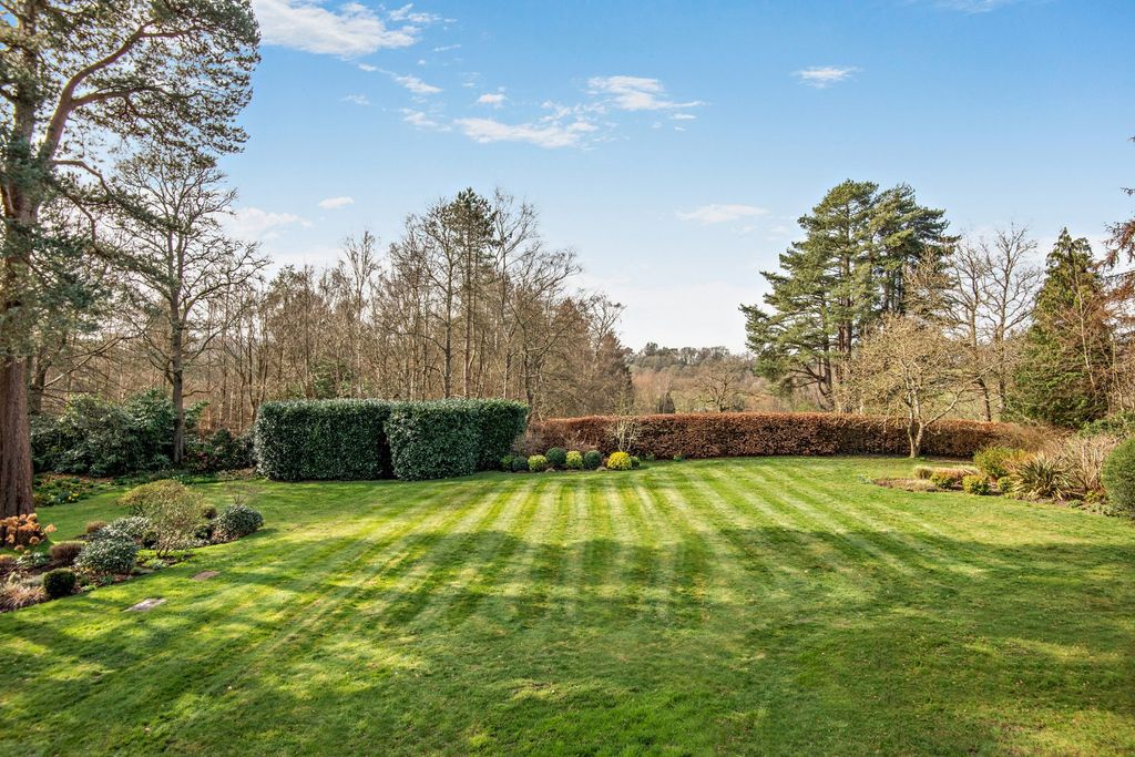 Additional image 15 of 5 bed detached house for salePetworth Road, Wormley, Godalming, Surrey GU8