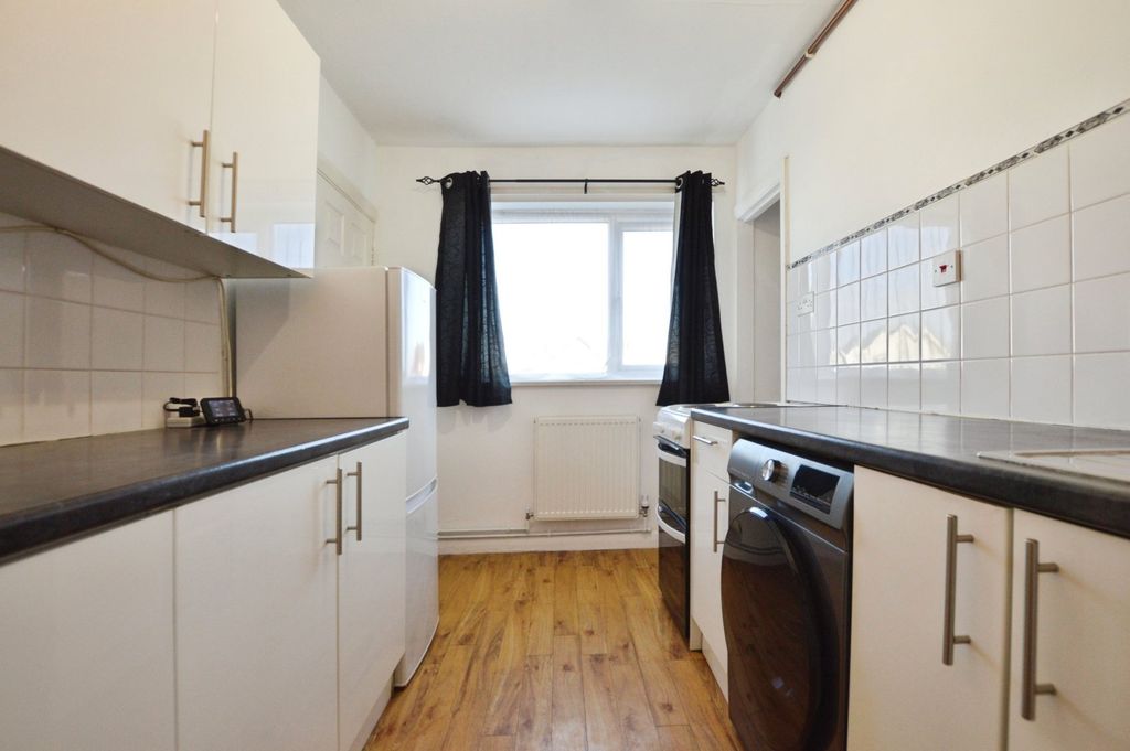 Property photo 1 of 12 Kitchen