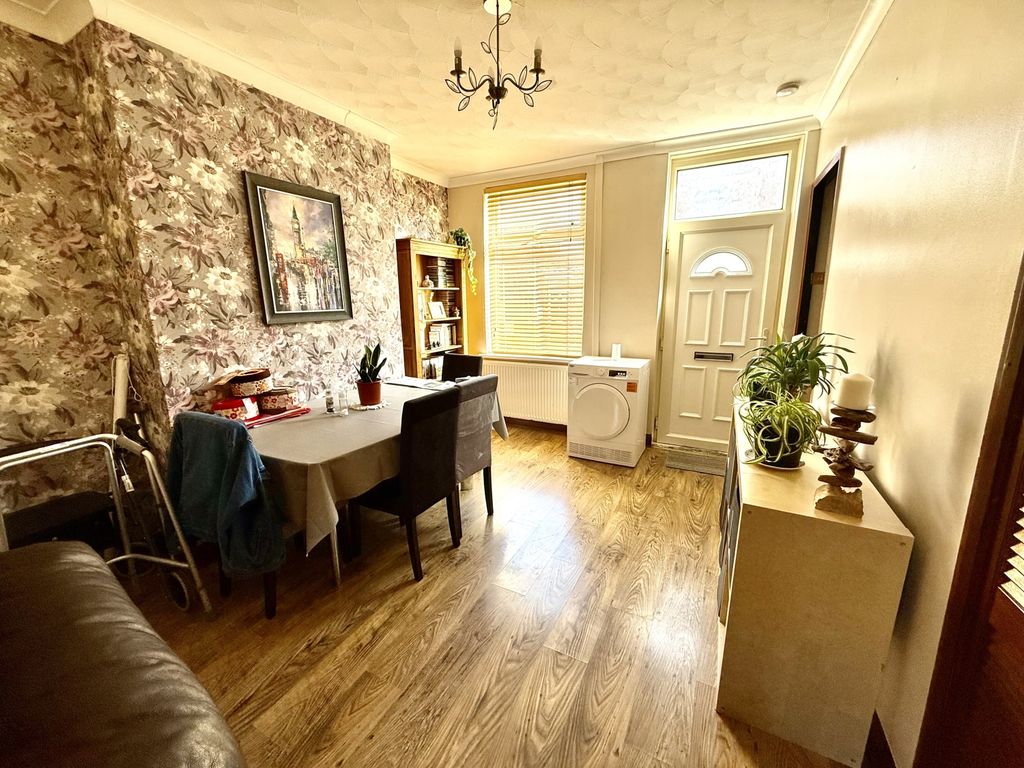 Property photo 2 of 7 Img_5092