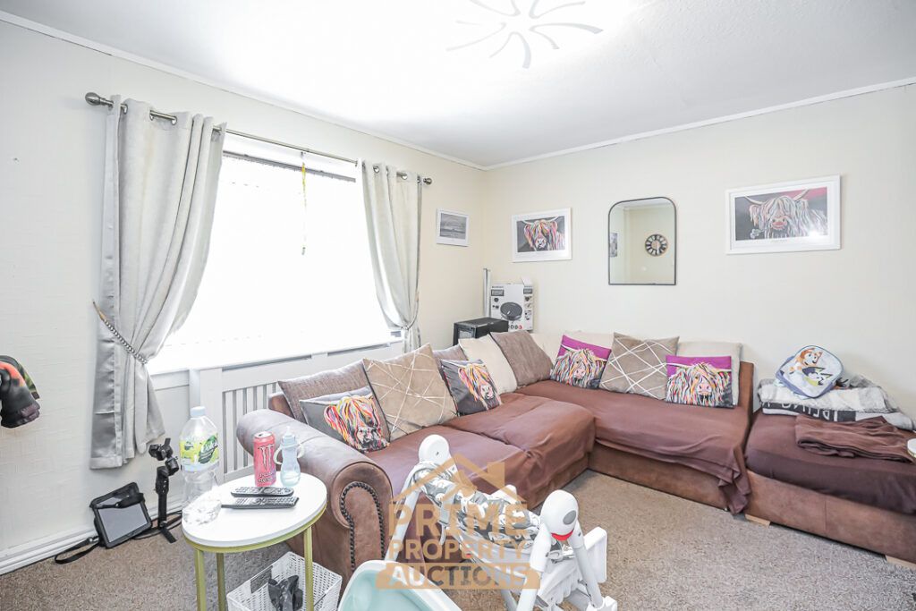 Property photo 3 of 24