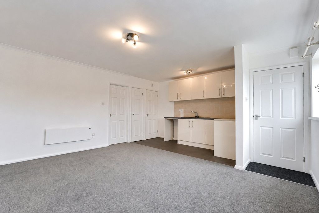Property photo 3 of 11 Picture No. 04