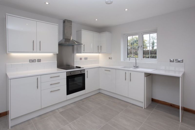 Property photo 2 of 21 Photo 8