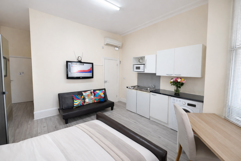 Property photo 3 of 9