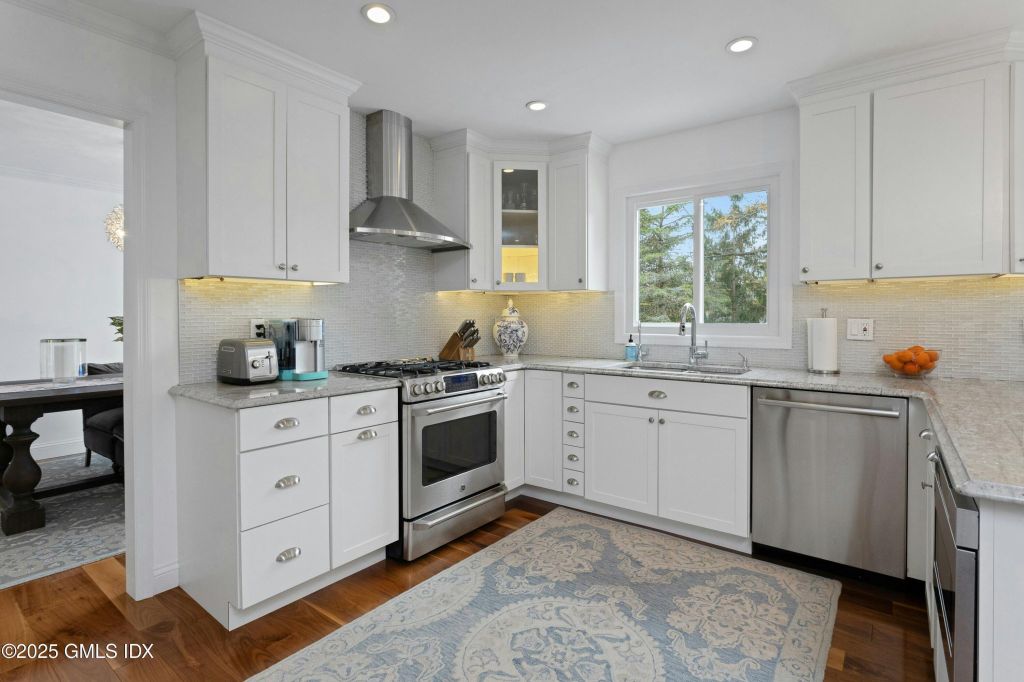 Property photo 3 of 20 <Alttext/>