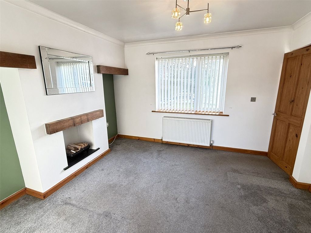 Property photo 3 of 15 Picture No. 06