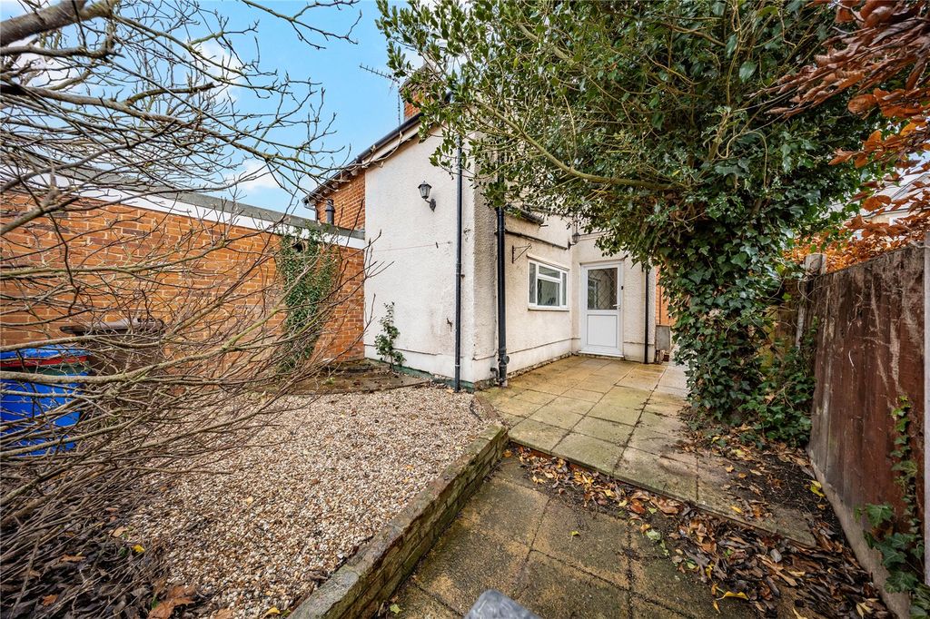 Property photo 1 of 14 Front