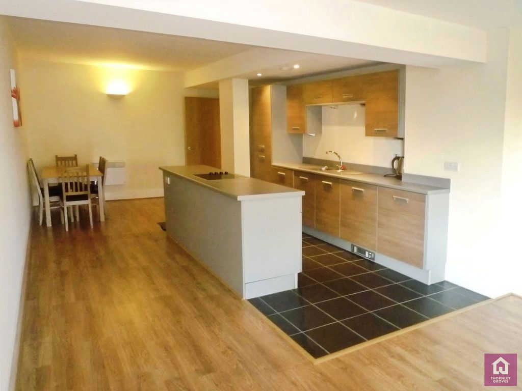Property photo 3 of 11 Pbox-Img.Jpg