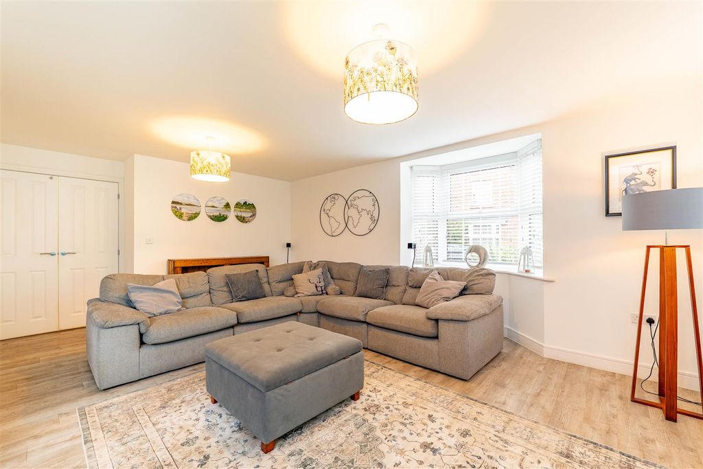 Additional image 12 of 6 bed detached house for saleWhiteleaf Place, Leyland PR25