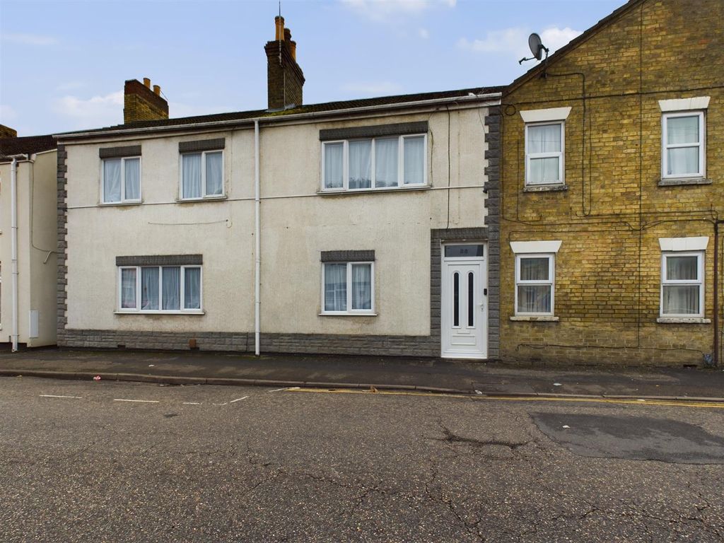 Property photo 1 of 18 Cam03975G0-Pr0028-Still020.Jpg